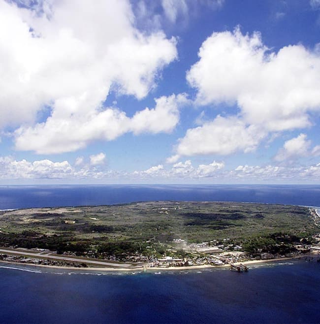 Nauru 25 1 1